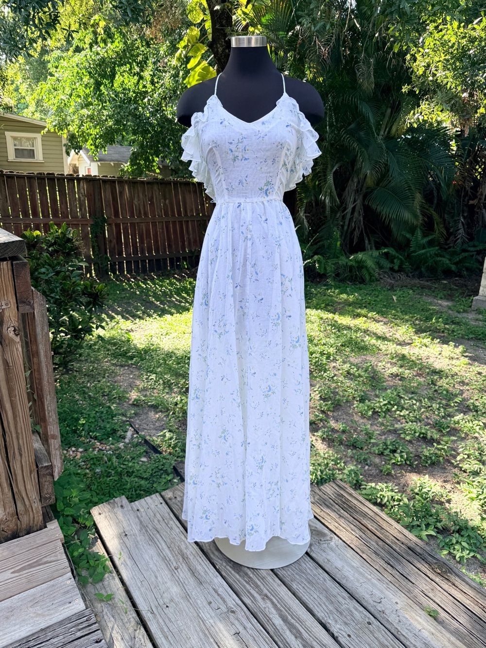 Vintage 1970s Roberta California Blue Floral Prairie Boho Maxi Dress